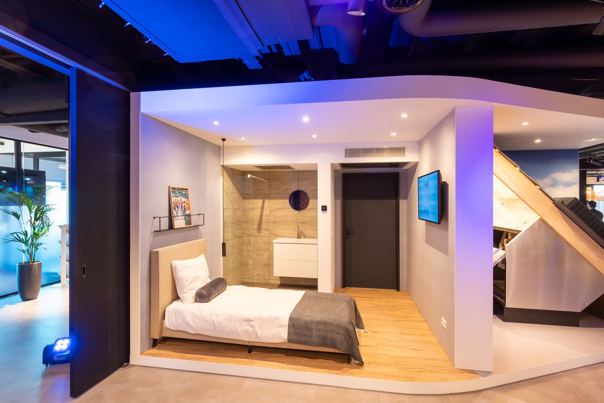 Daikin producten zichtbaar in een slaapkamer in de showroom